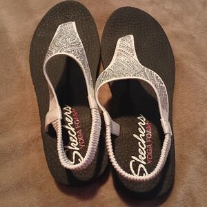 Skechers sandals